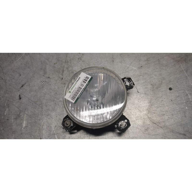 Recambio de faro derecho para volkswagen golf ii (191/193) 1.6 referencia OEM IAM 301131040 HELLA 