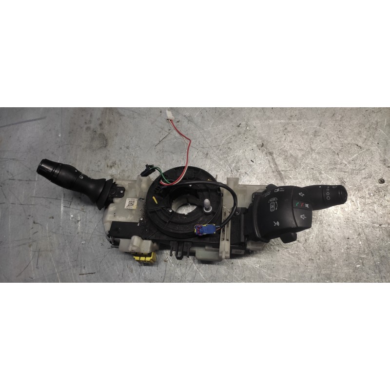 Recambio de mando multifuncion para opel movano b kasten/combi ka l1h1 2,8t referencia OEM IAM 255670036R  