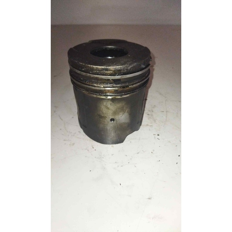 Recambio de piston para iveco eurotech (mt) fki 180 e 27 larga distancia referencia OEM IAM 98458996  