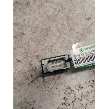Recambio de mando elevalunas delantero derecho para peugeot 208 style referencia OEM IAM 96751118ZD 6 PINS 