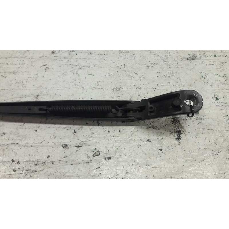Recambio de brazo limpia delantero izquierdo para peugeot 407 st confort referencia OEM IAM - Gris 3