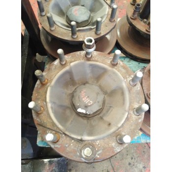 Recambio de buje delantero para renault magnum ab 2005 cabina adel.tractor semirr. 4x2 4xx.18 gran espacio referencia OEM IAM 74