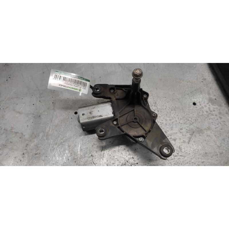 Recambio de motor limpia trasero para nissan primastar (x83) combi 6 asientos batalla 2,78t referencia OEM IAM 91165699 3 PINS I - Blanco