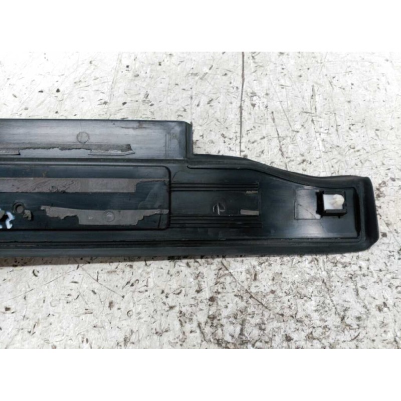 Recambio de moldura para audi tt (8n3/8n9) 1.8 t coupe (132kw) referencia OEM IAM  EMBELLECEDOR ENTRADA AL VEHICULO BAJO PUERTA - Blanco 6