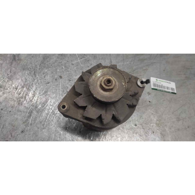 Recambio de alternador para renault 11 tse referencia OEM IAM 516062  