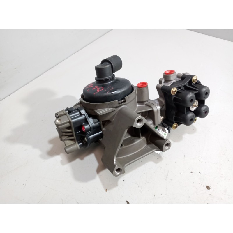 Recambio de valvula aire para iveco eurocargo fg 120 e larga distancia referencia OEM IAM 5801681033 VALVULA SECADORA K011867N00 - Blanco 4
