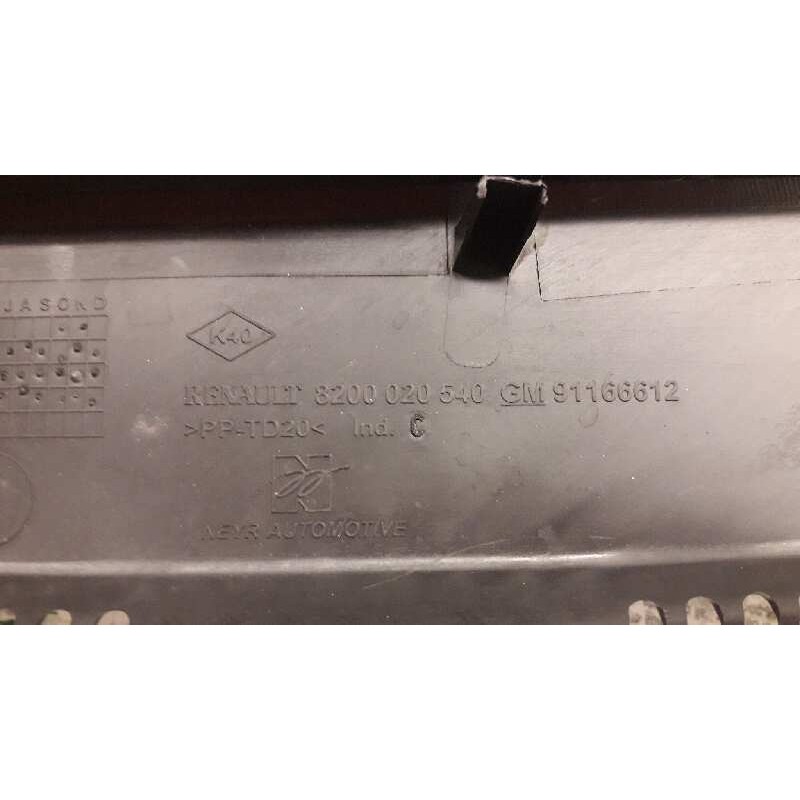 Recambio de torpedo para opel vivaro combi 2.7t corto referencia OEM IAM 8200020540 - Blanco 6