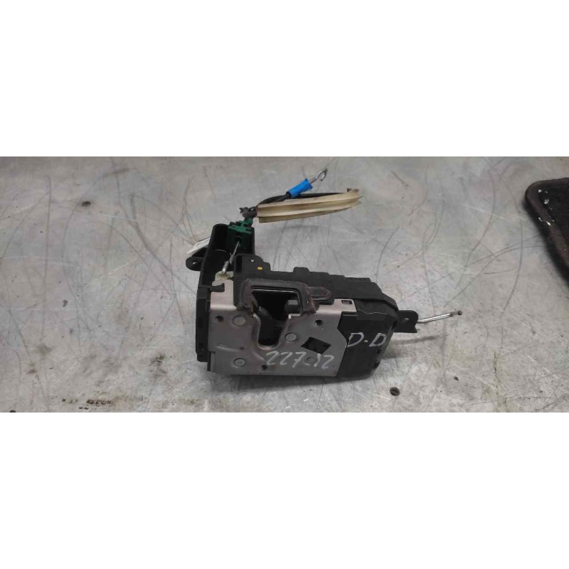 Recambio de cerradura puerta delantera derecha para opel zafira b cosmo referencia OEM IAM 13210749 4 PINS 