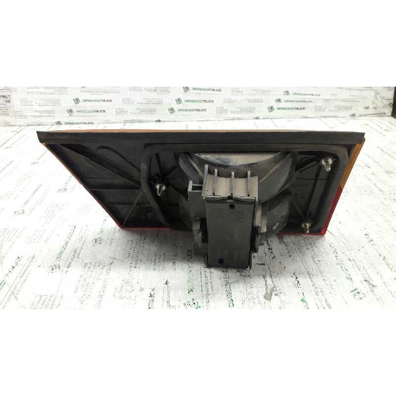 Recambio de piloto trasero derecho para volkswagen passat (321/23/27/31) básico referencia OEM IAM 321945108 2