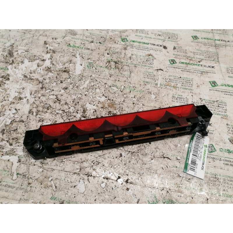 Recambio de luz central de freno para peugeot 407 st confort referencia OEM IAM 9649056480 2