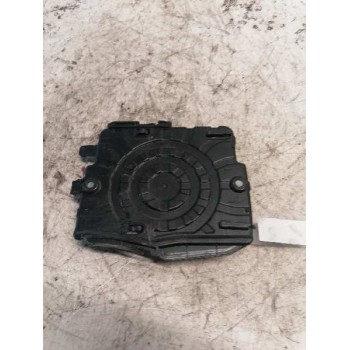 Recambio de soporte para peugeot 208 style referencia OEM IAM 9688828380  