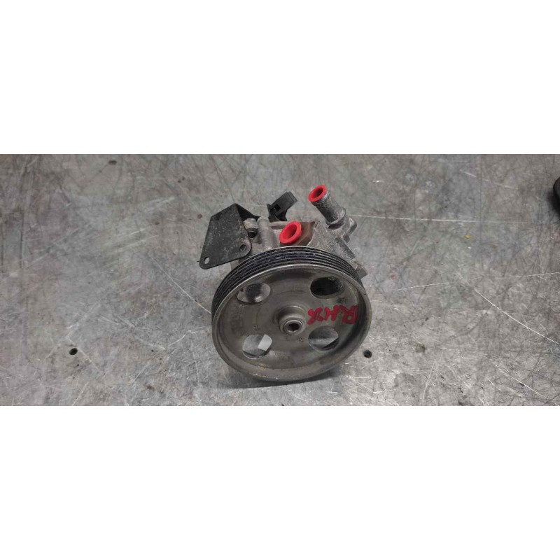 Recambio de bomba servodireccion para citroen jumpy 2.0 hdi cat (rhx / dw10bted) referencia OEM IAM 9640606480 7613955512 POLEA 