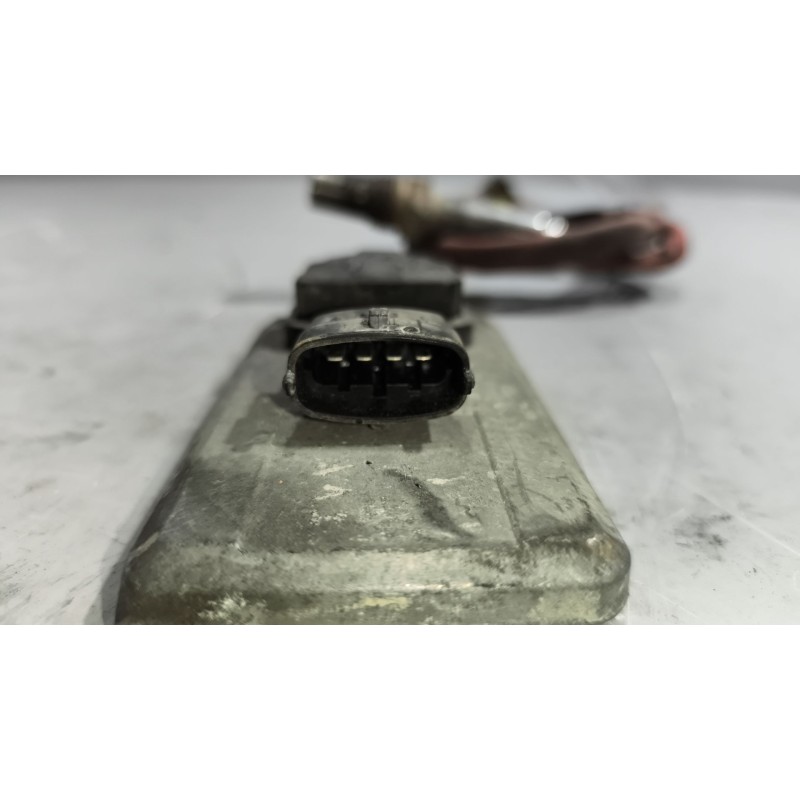 Recambio de sensor noxe para daf serie xf105.460 12.9 diesel referencia OEM IAM 2011649 - Rojo 2