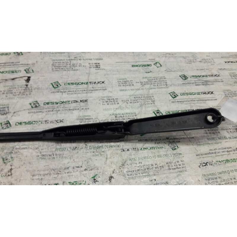 Recambio de brazo limpia delantero derecho para opel vivaro combi 2.7t corto referencia OEM IAM 7700311584 - Blanco 2