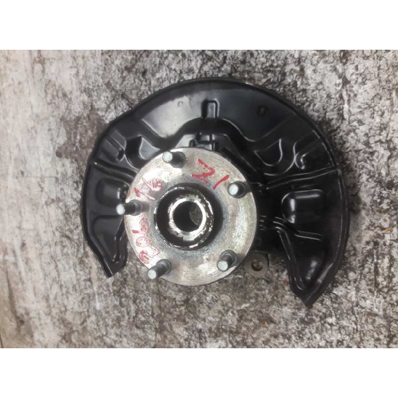 Recambio de mangueta delantera izquierda para toyota avensis berlina (t25) 2.2 d-4d executive sedán (4-ptas.) referencia OEM IAM - Gris