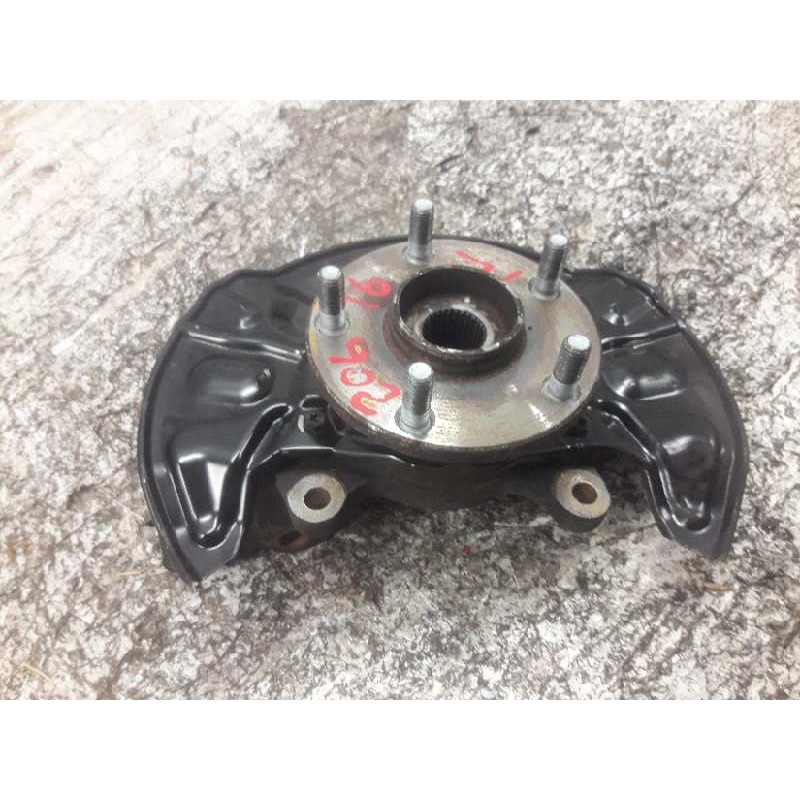 Recambio de mangueta delantera izquierda para toyota avensis berlina (t25) 2.2 d-4d executive sedán (4-ptas.) referencia OEM IAM - Gris 2