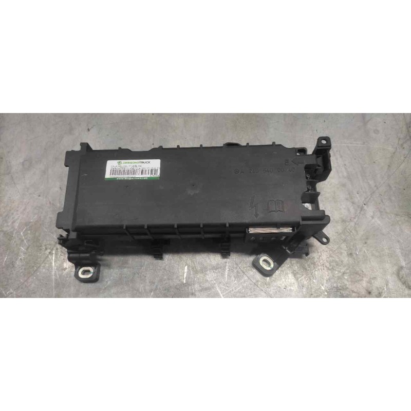 Recambio de caja reles / fusibles para mercedes clase cla (w117) cla 200 cdi (117.308) referencia OEM IAM A2465400040  