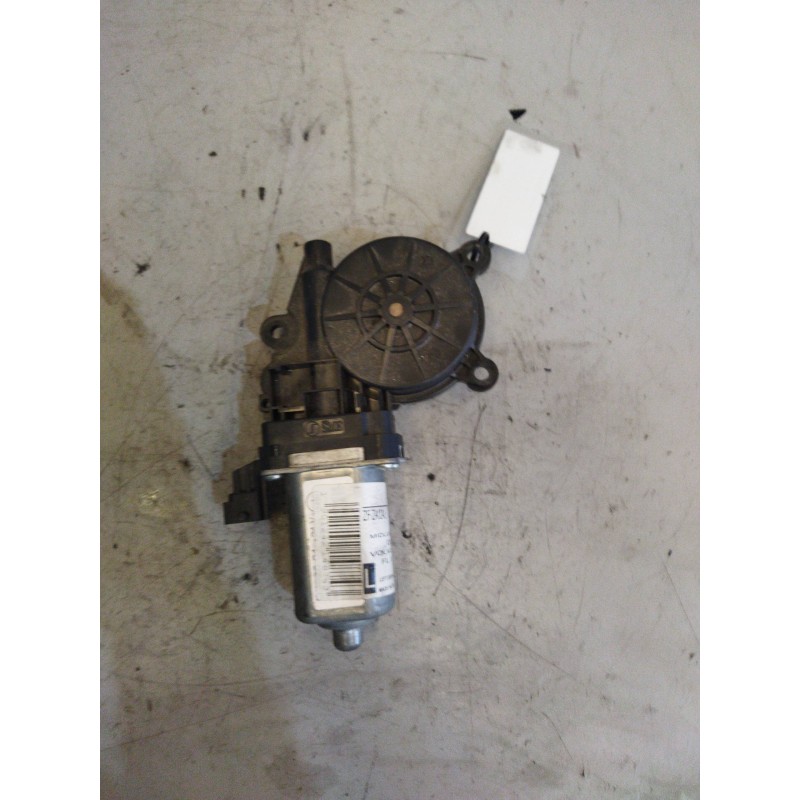 Recambio de motor elevalunas delantero izquierdo para renault midlum 4.2 diesel referencia OEM IAM 7484561612  