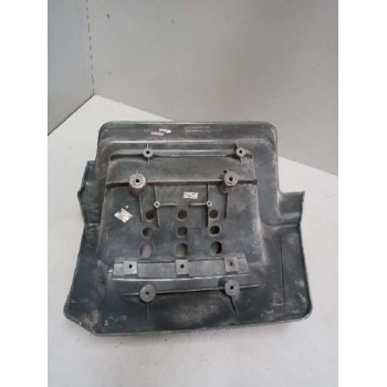 Recambio de peldaño derecho para iveco eurotrakker (mp) fsa 400 e 42 larga distancia referencia OEM IAM 504053091  