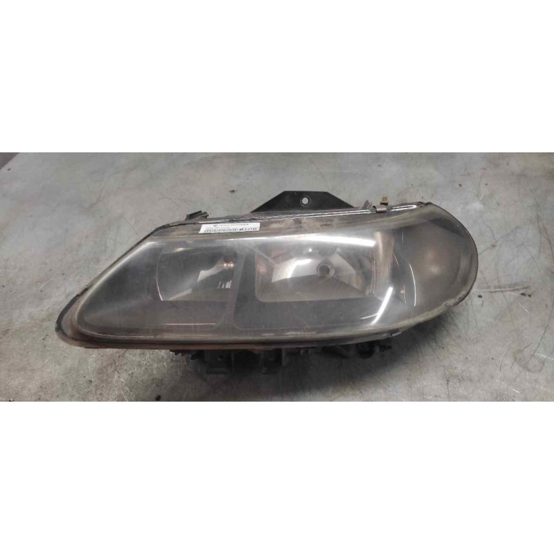 Recambio de faro izquierdo para renault laguna (b56) 1.9 dti carminat (a) referencia OEM IAM   