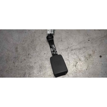 Recambio de enganche de cinturon delantero derecho para tata indica 1.4 referencia OEM IAM   
