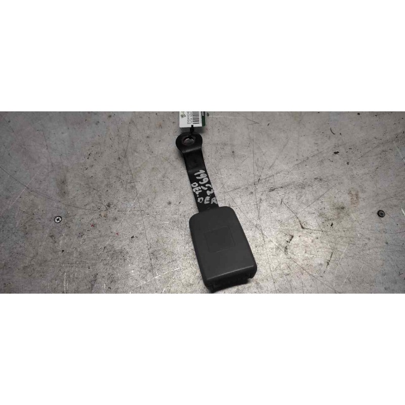 Recambio de enganche de cinturon delantero derecho para tata indica 1.4 referencia OEM IAM   