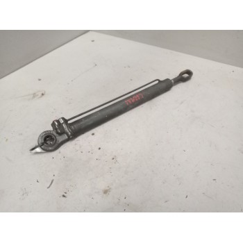 Recambio de brazo elevacion cabina para daf serie lf45.xxx desde 06 referencia OEM IAM afra193  019501