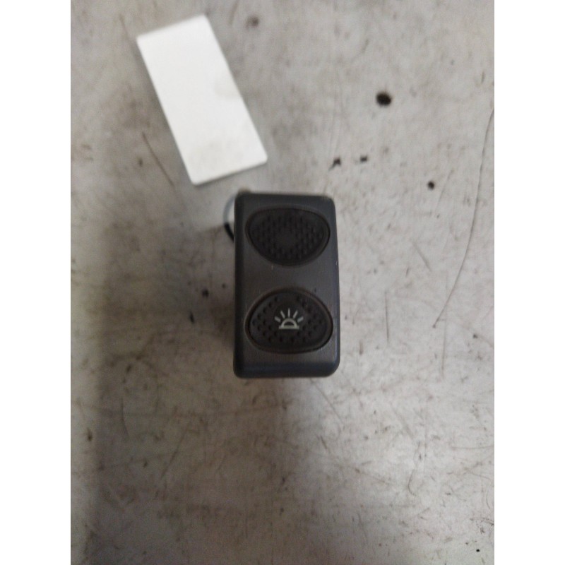 Recambio de interruptor para iveco stralis (as) referencia OEM IAM 41221107  