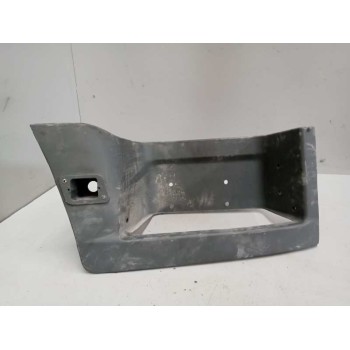 Recambio de peldaño derecho para iveco eurotech cursor (mh) fsa (440 e 31) larga distancia referencia OEM IAM   