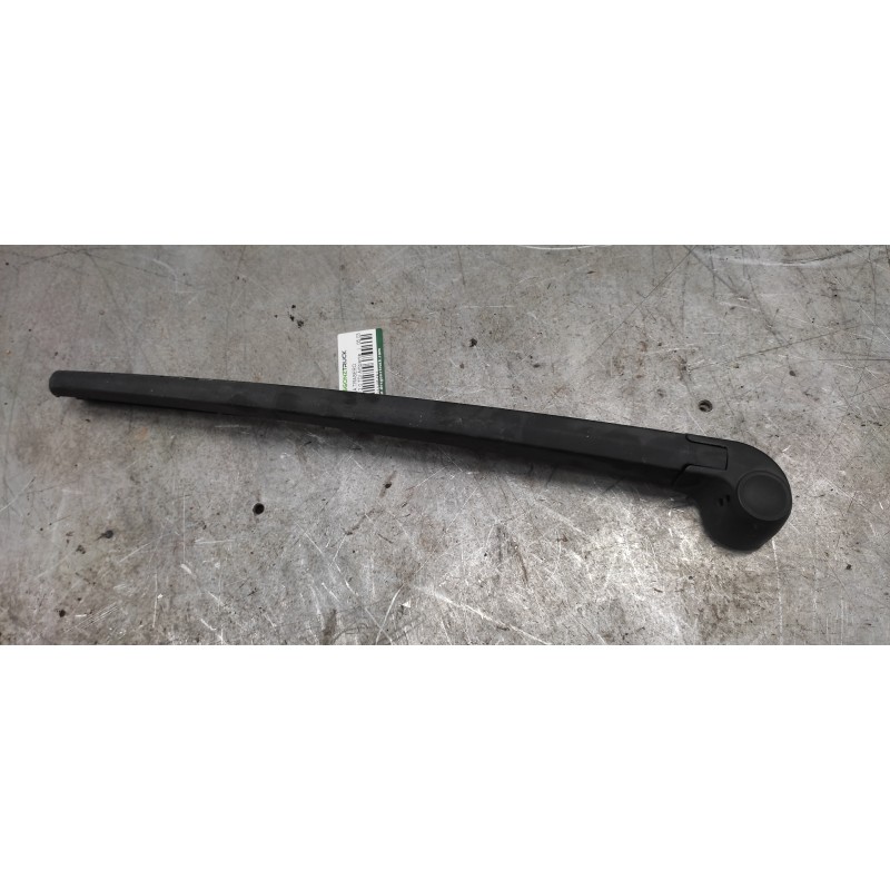 Recambio de brazo limpia trasero para audi a3 (8p) 2.0 tdi ambiente referencia OEM IAM   