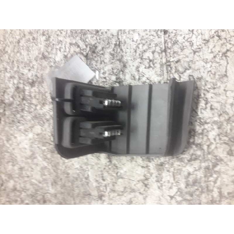 Recambio de mando elevalunas delantero izquierdo para peugeot 205 berlina 1.1 mito referencia OEM IAM  5/5 PINS 2