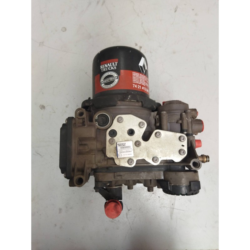 Recambio de valvula aire para renault serie t 12.8 diesel referencia OEM IAM 23166781 K156854 EL2101