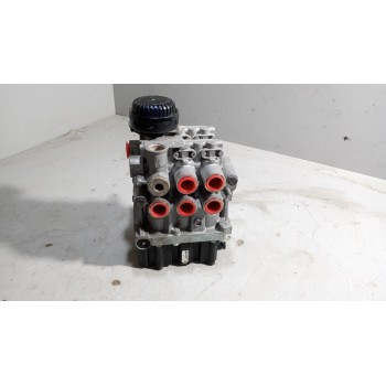 Recambio de valvula aire para renault hr xxx.18/26 premium 01  11.1 diesel referencia OEM IAM 4729051160  