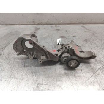 Recambio de soporte bomba inyeccion para volkswagen golf vi (5k1) rabbit referencia OEM IAM 03L903143Q  