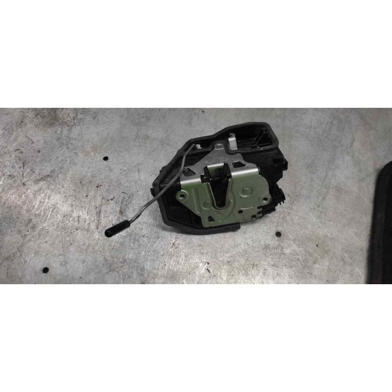 Recambio de cerradura puerta delantera izquierda para bmw serie 1 lim. (f20) 118d referencia OEM IAM 7229461 4 PINS 