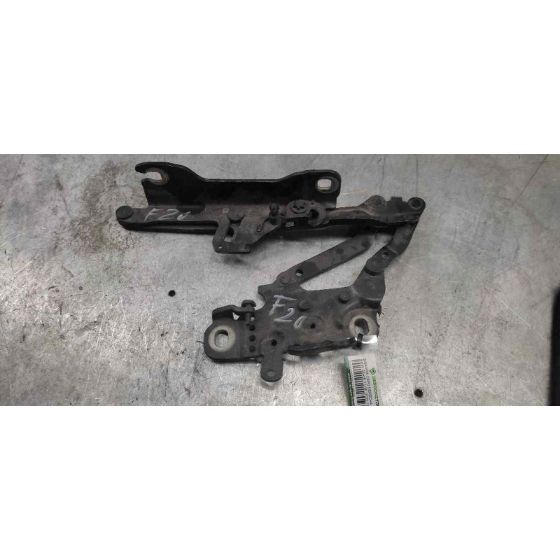 Recambio de bisagra capo derecha para bmw serie 1 lim. (f20) 118d referencia OEM IAM 7239416  