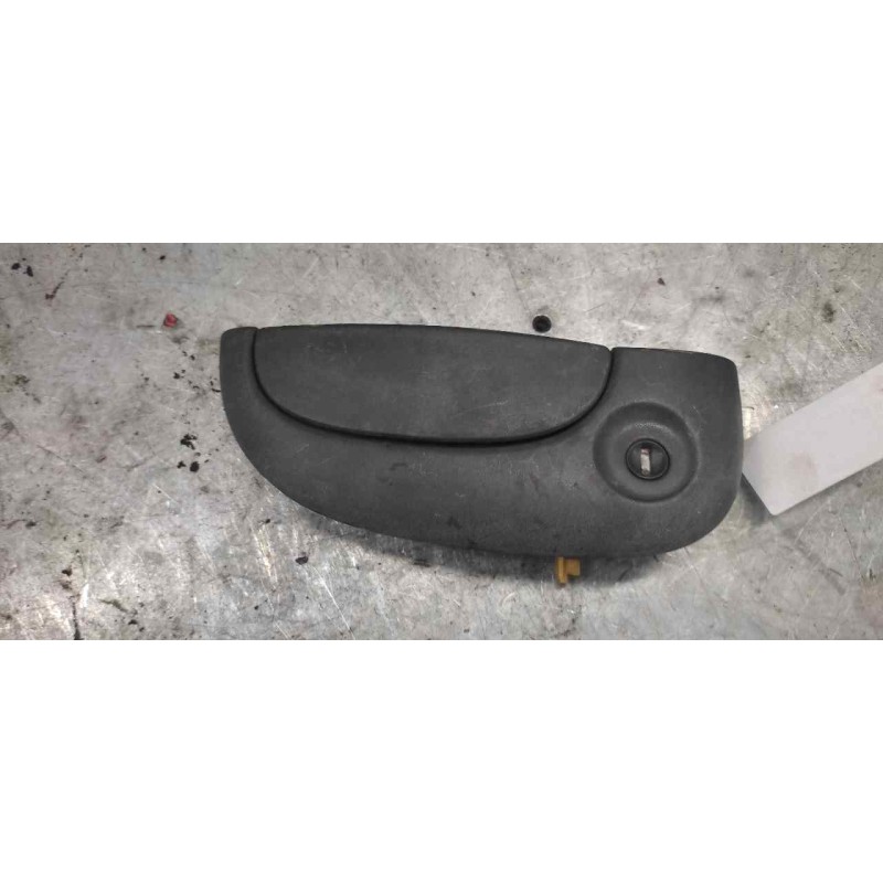 Recambio de maneta exterior delantera derecha para renault kangoo (f/kc0) authentique referencia OEM IAM 7700354479  