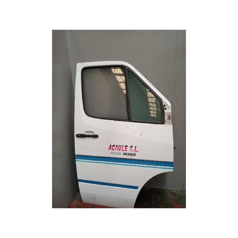 Recambio de puerta delantera derecha para mercedes sprinter 02.00  caja cerrada 416 cdi (904.662) referencia OEM IAM   