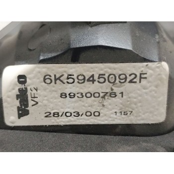 Recambio de piloto trasero derecho para seat cordoba berlina (6k2) sport referencia OEM IAM 945092F  