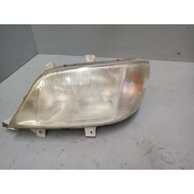 Recambio de faro izquierdo para mercedes sprinter 02.00  caja cerrada 416 cdi (904.662) referencia OEM IAM   