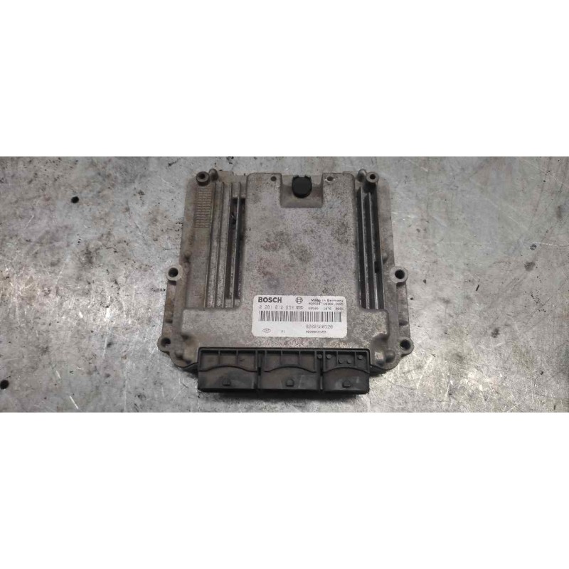 Recambio de centralita motor uce para renault laguna ii grandtour (kg0) initiale referencia OEM IAM 0281012659 8200560320 820064