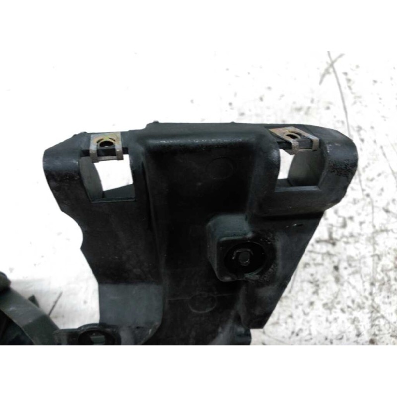 Recambio de soporte para audi tt (8n3/8n9) 1.8 t coupe (132kw) referencia OEM IAM  SOPORTE PARAGOLPES CENTRAL TRASERO - Blanco 6