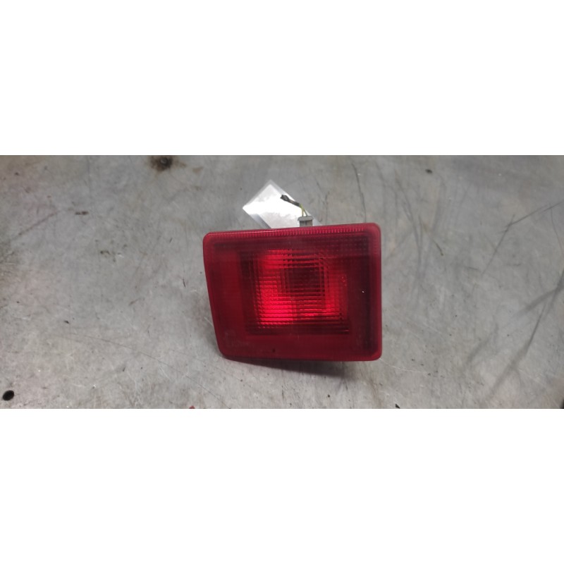 Recambio de faro antiniebla derecho para peugeot 407 sw 1.6 hdi referencia OEM IAM 9646507380  