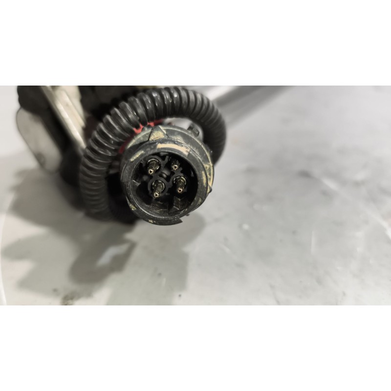 Recambio de aforador para renault magnum ab diesel referencia OEM IAM 21596913 - Blanco 4