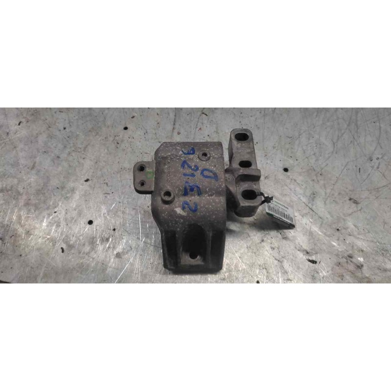 Recambio de soporte motor derecho para seat leon (1m1) 1.9 tdi referencia OEM IAM 1J0199262BF  