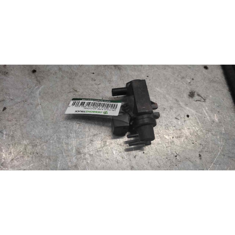 Recambio de valvula aire adicional para bmw serie 5 berlina (e60) 520d referencia OEM IAM 70206301 2 PINS 