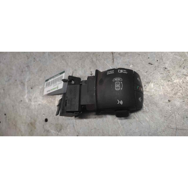 Recambio de mando volante para renault megane iii berlina 5 p dynamique referencia OEM IAM 255520014RB 7 PINS 