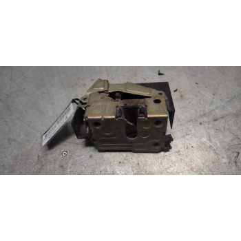 Recambio de cerradura puerta trasera izquierda para renault megane i berlina hatchback (ba0) 1.6e europa referencia OEM IAM   