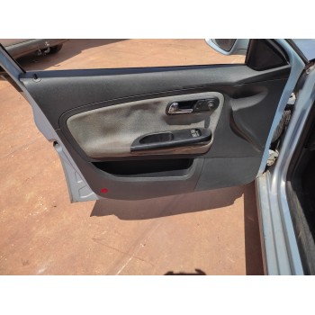 seat cordoba berlina (6l2) del año 2002