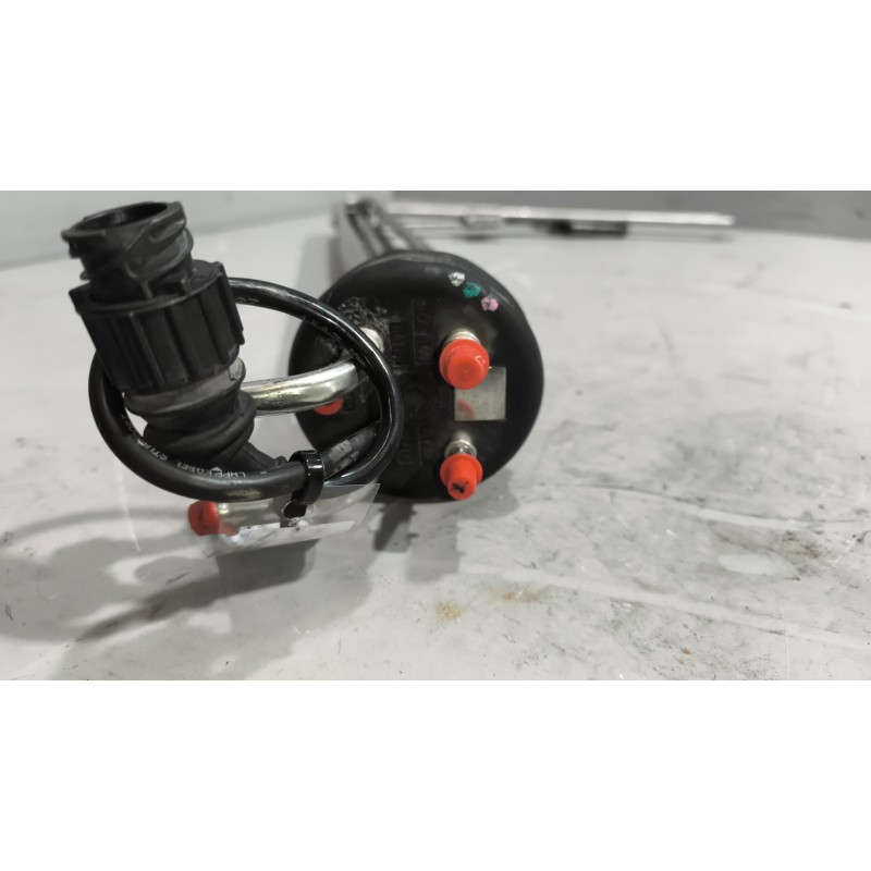 Recambio de aforador para renault magnum ab diesel referencia OEM IAM 21596909 - Blanco 3